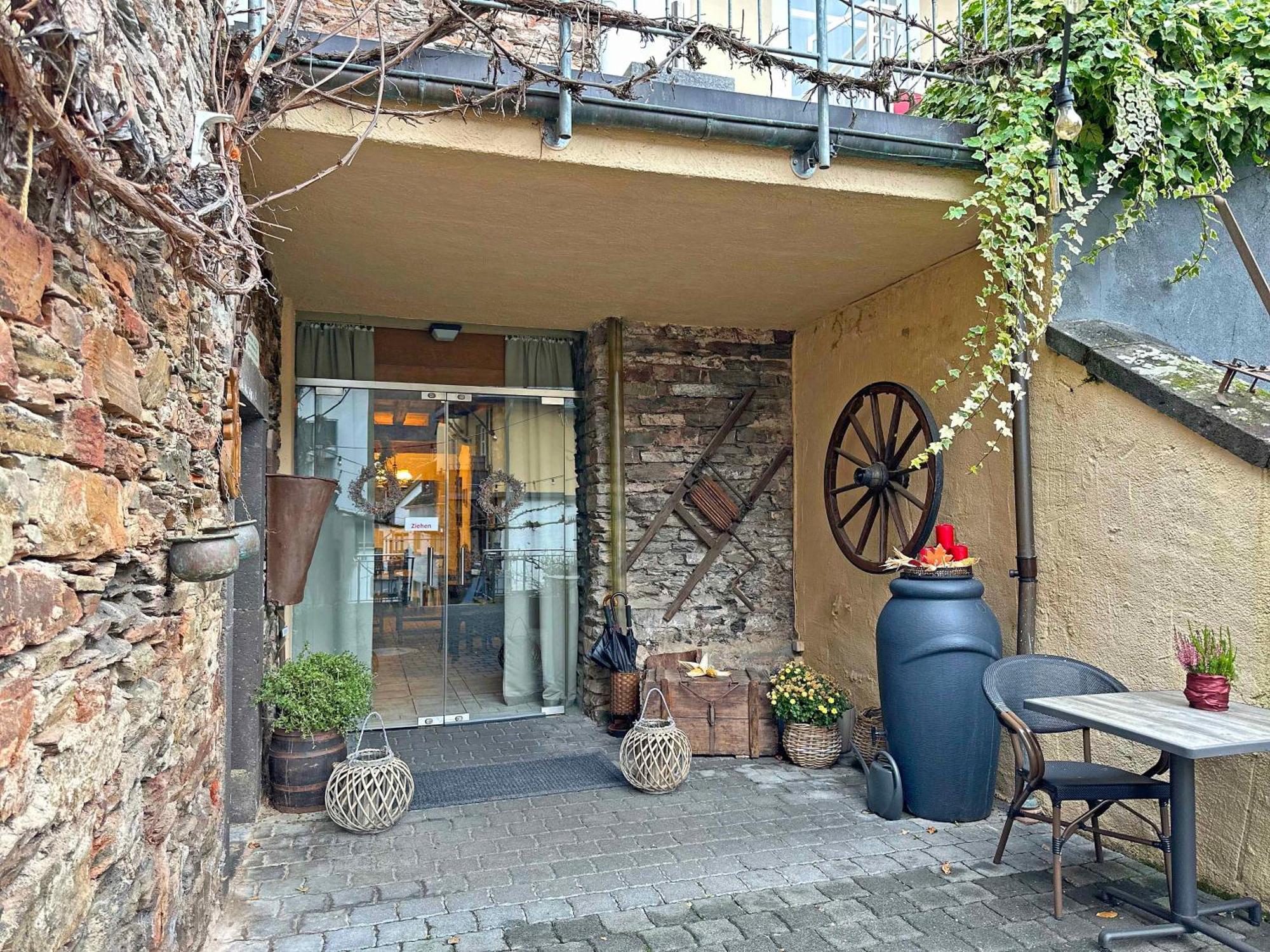 Hotel Gast Und Weinhof Beim Schneemann Valwig Esterno foto